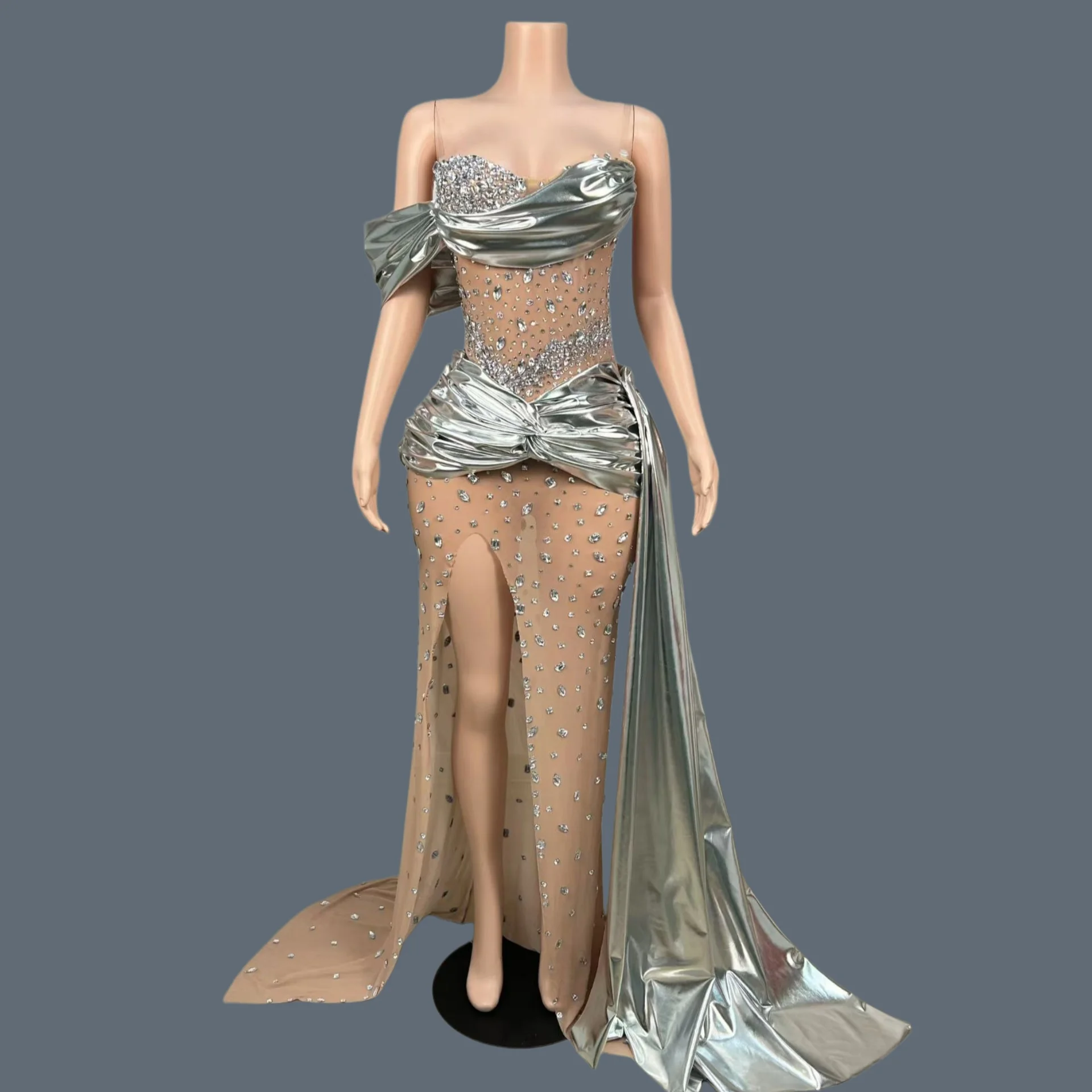 Hot Girl Outfit Birthday Party Prom Dress Sparkly Rhinestone See Through Mesh Evening Gown High Side Slits Strapless Dress Heliu
Hot Girl Outfit Birthday Party Prom Dress Sparkly Rhinestone See Through Mesh Evening Gown High Side Slits Strapless Dress Heliu