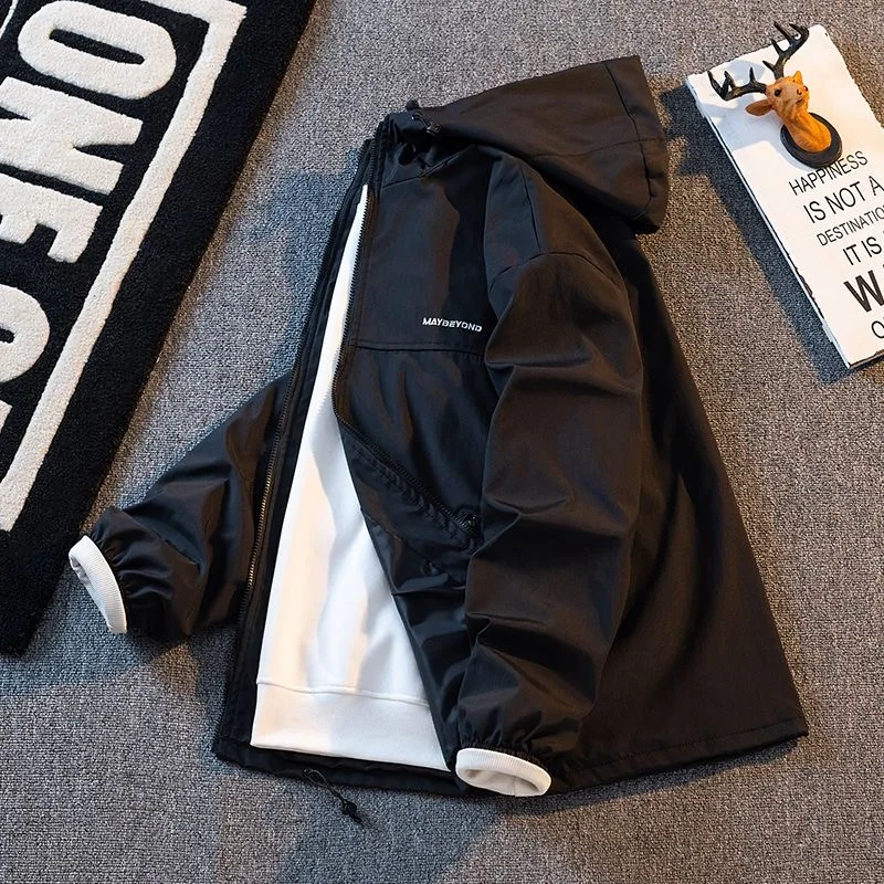 Осень и весна, новая модная трендовая ветрозащитная рабочая одежда с капюшоном, мужская повседневная свободная спортивная куртка больших размеров, верхняя одежда высокого качества
Осень и весна, новая модная трендовая ветрозащитная рабочая одежда с капюшоном, мужская повседневная свободная спортивная куртка больших размеров, верхняя одежда высокого качества