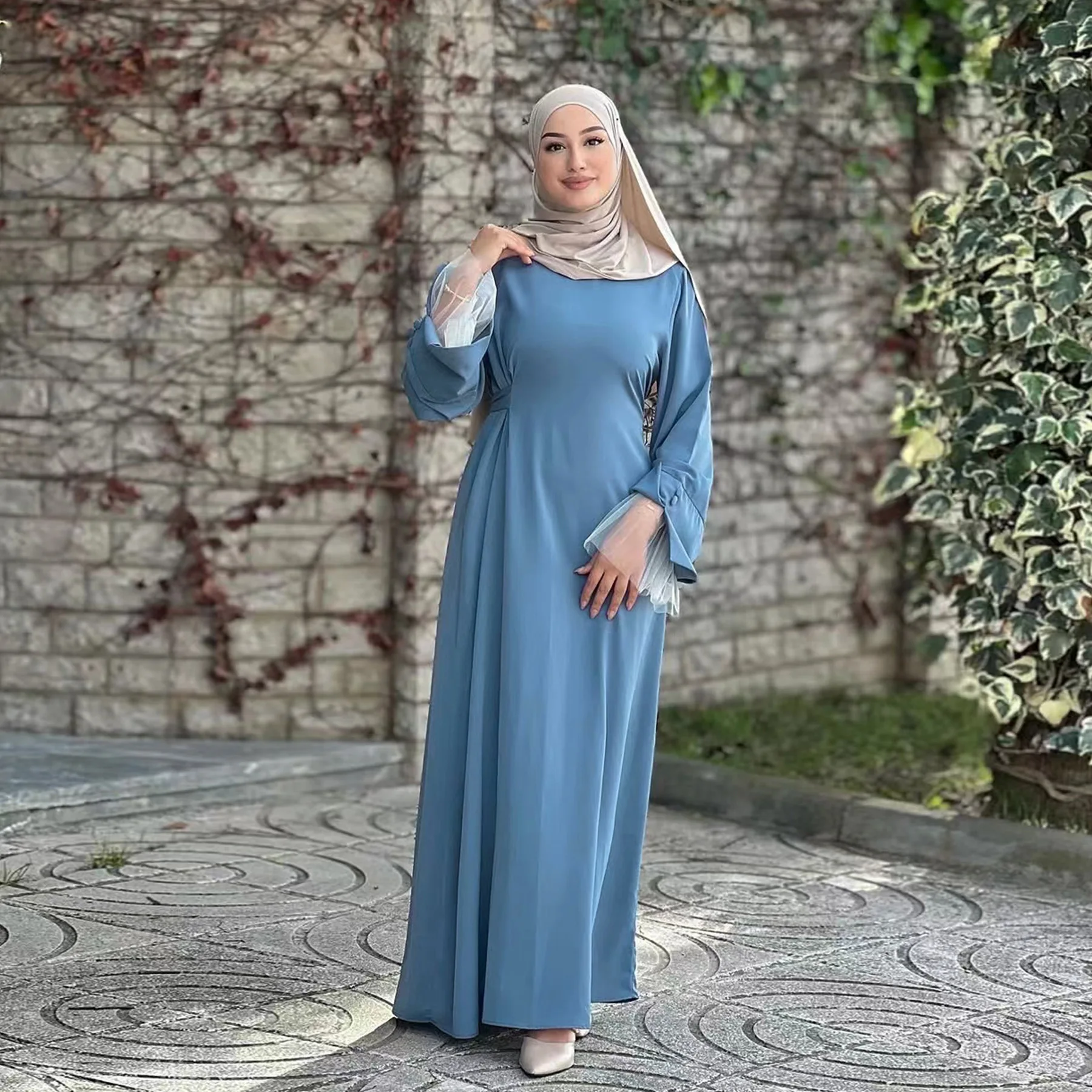 Eid Mubarak Dubai Abayas Dress for Women Elegant Muslim Modest Dresses with Lace Sleeves Turkey Kaftan Islamic Femme Vestidos
Eid Mubarak Dubai Abayas Dress for Women Elegant Muslim Modest Dresses with Lace Sleeves Turkey Kaftan Islamic Femme Vestidos