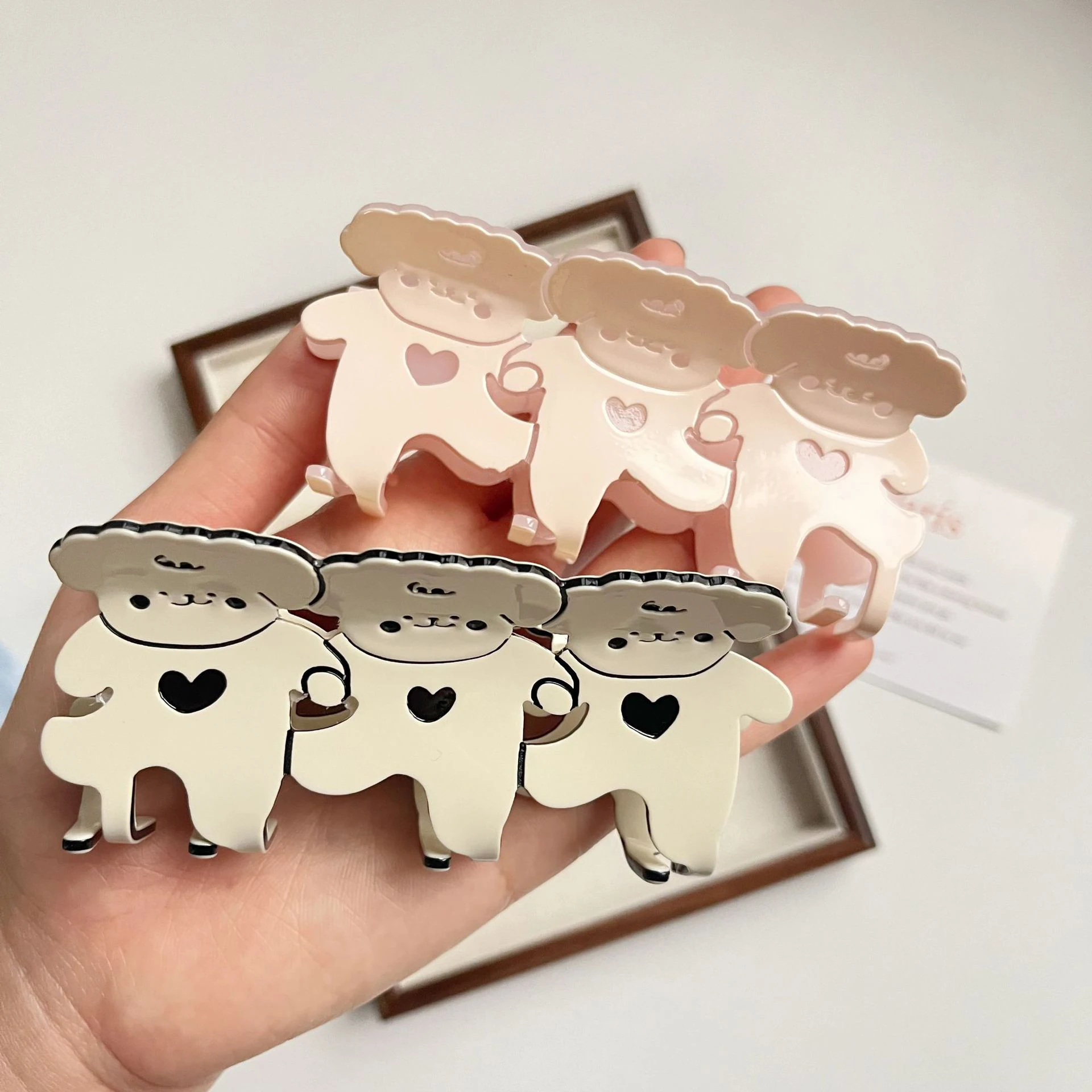 Cute Three Teddy Dog Acetate Ponytail Oversize Hair Clip Claw For Women Girls Elegant Animal Hairpin Party Hair Accessories
Cute Three Teddy Dog Acetate Ponytail Oversize Hair Clip Claw For Women Girls Elegant Animal Hairpin Party Hair Accessories