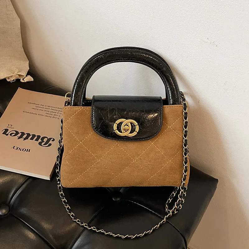 2025 New Quilted Chain Bag for Women, Vintage Square Crossbody Purse, Retro Shoulder Tote, Chic & Multi-Functional
2025 New Quilted Chain Bag for Women, Vintage Square Crossbody Purse, Retro Shoulder Tote, Chic & Multi-Functional