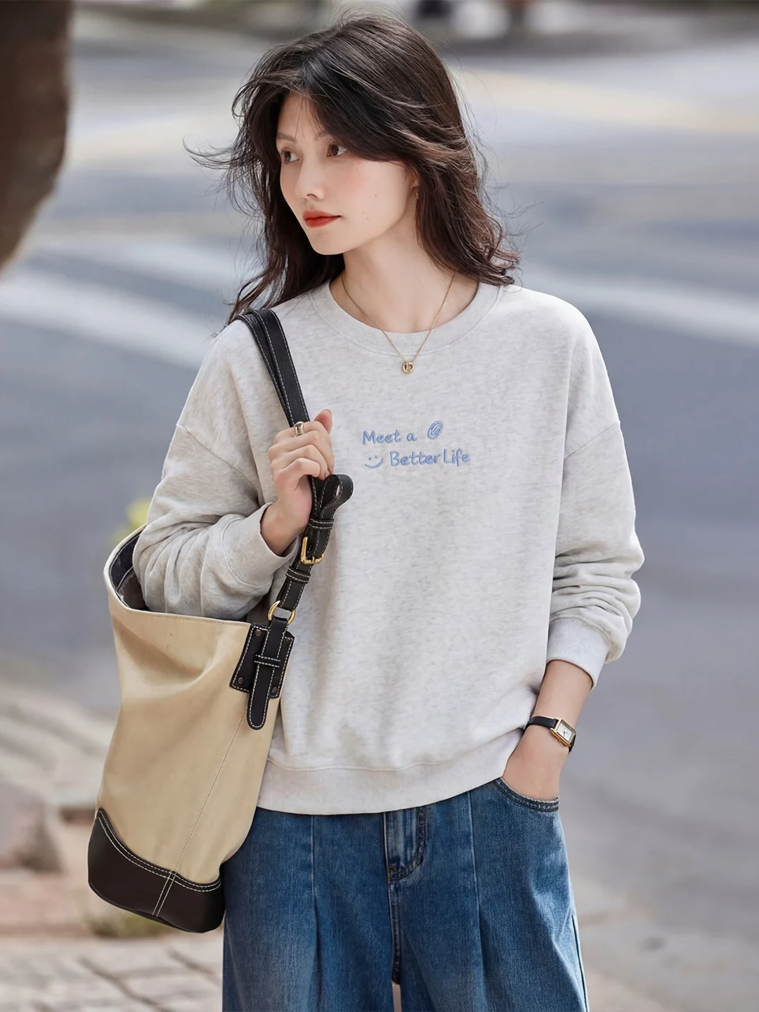 Spring Faion Loose Long Sve round Ne Hoodie Women's Embroidered Casual Comfortable Breathable Cotton Blend Top
Spring Faion Loose Long Sve round Ne Hoodie Women's Embroidered Casual Comfortable Breathable Cotton Blend Top