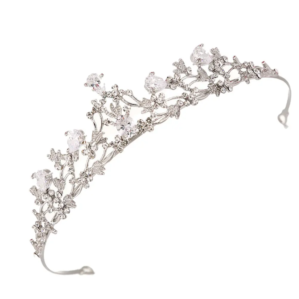 Elegant Bride Tiara Headdress Premium Delicate Shiny Wedding Crown for Women Bridal Hair Decoration Dazzling Crown Adornment
Elegant Bride Tiara Headdress Premium Delicate Shiny Wedding Crown for Women Bridal Hair Decoration Dazzling Crown Adornment