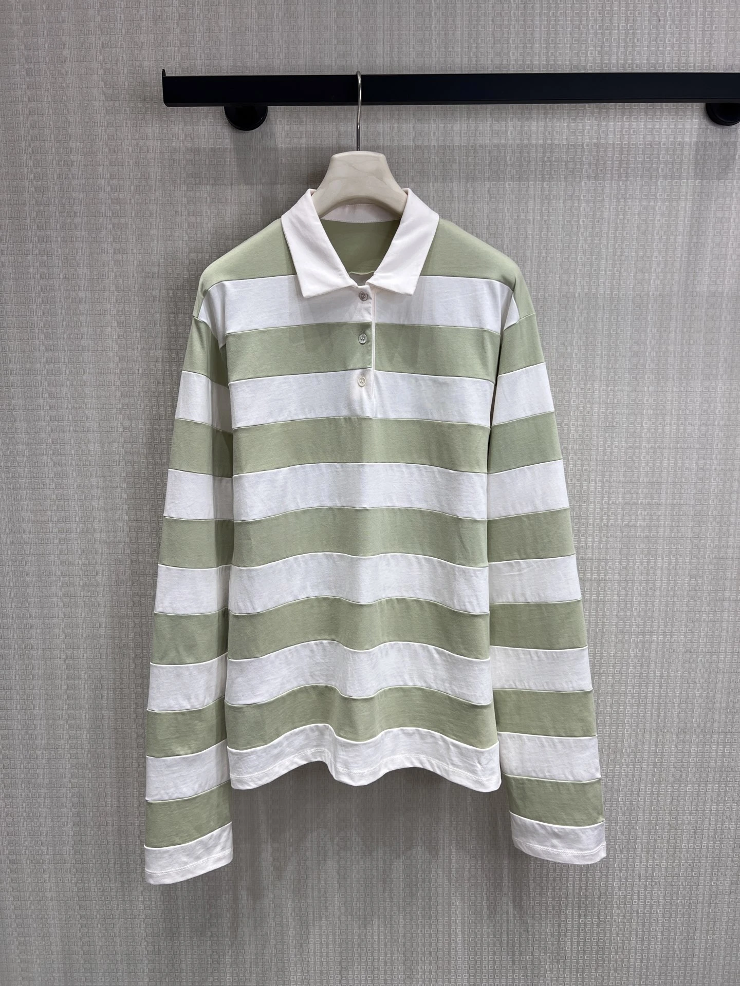 Green White Stripes Shirt Long Sleeve Turn-down Collar T-shirt Women's College Style Top Cotton Knitted Summer
Green White Stripes Shirt Long Sleeve Turn-down Collar T-shirt Women's College Style Top Cotton Knitted Summer