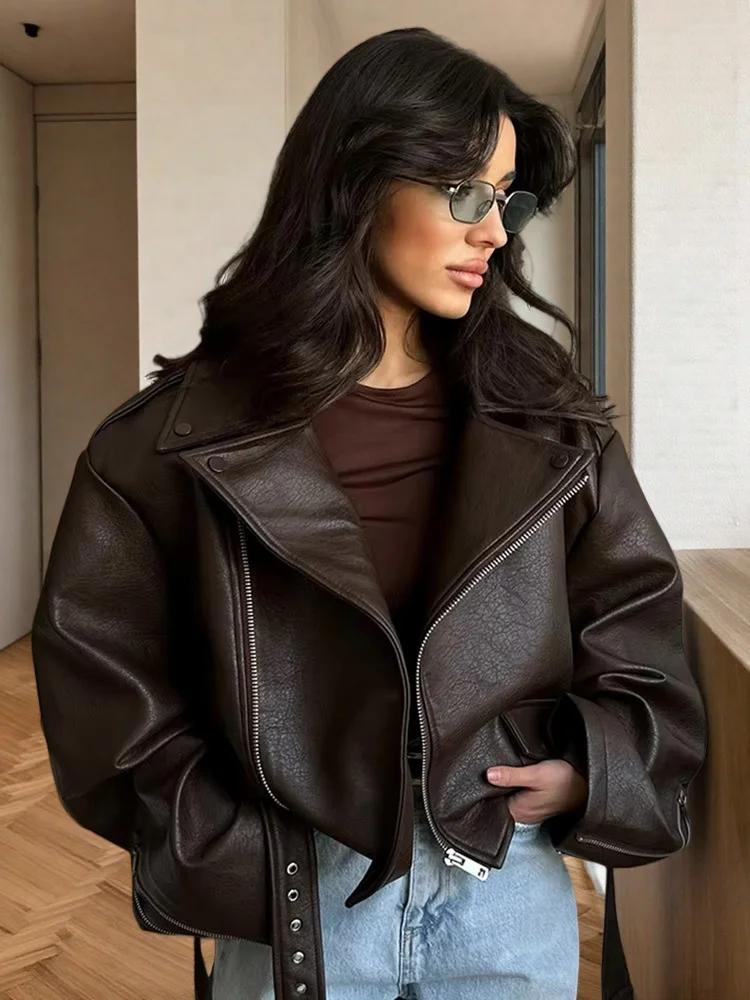 Vintage Brown Loose Leather Jacket Women Chic Long Sleeves Lapel Zipper Waterproof Biker Coats Withe Belt New Spring Autumn Tops
Vintage Brown Loose Leather Jacket Women Chic Long Sleeves Lapel Zipper Waterproof Biker Coats Withe Belt New Spring Autumn Tops