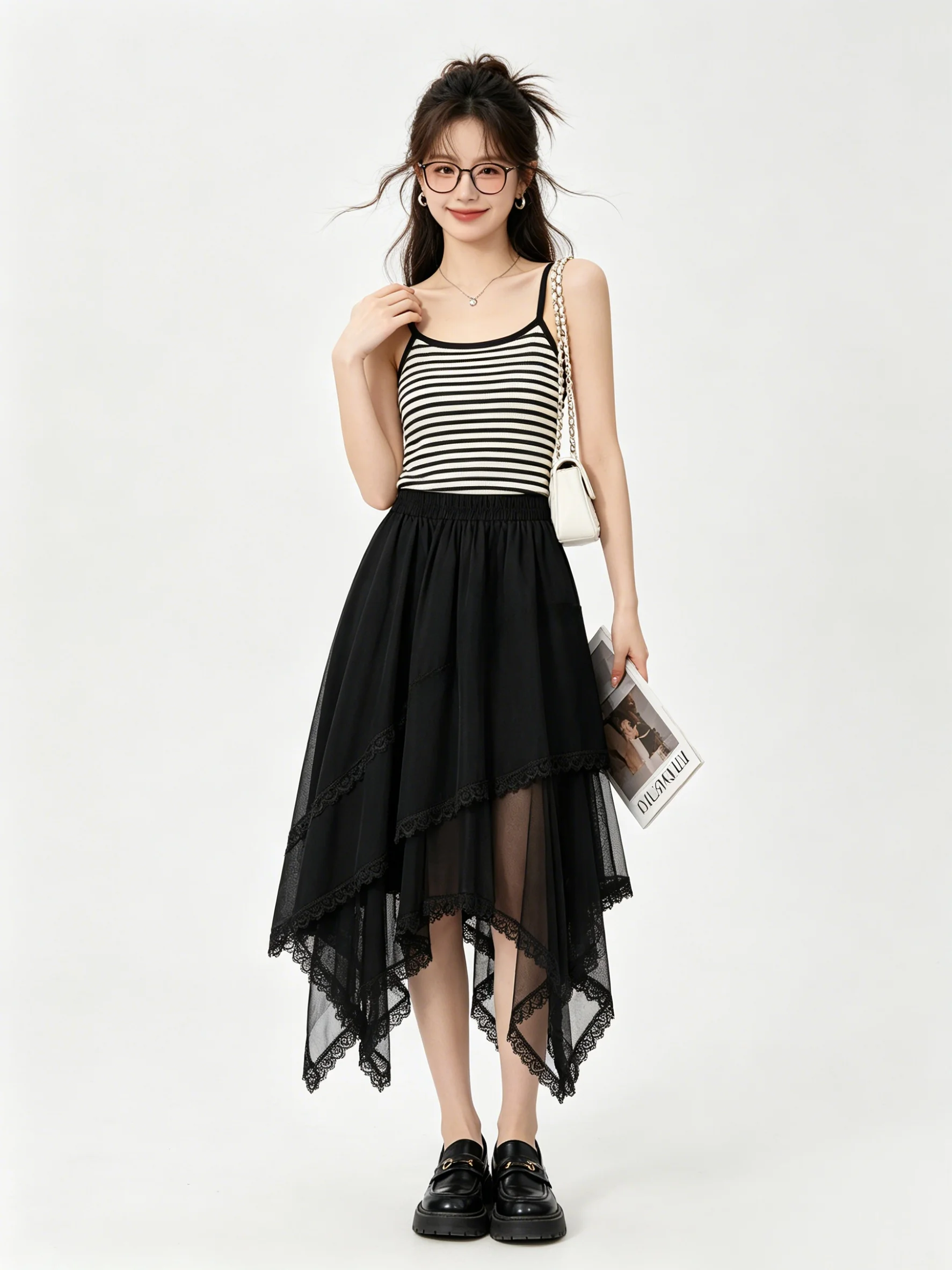 Elegant High Waist Lace A-Line Skirt Skin-Friendly Black Korean Style Versatile Summer Commute Friendly Breathable Material
Elegant High Waist Lace A-Line Skirt Skin-Friendly Black Korean Style Versatile Summer Commute Friendly Breathable Material