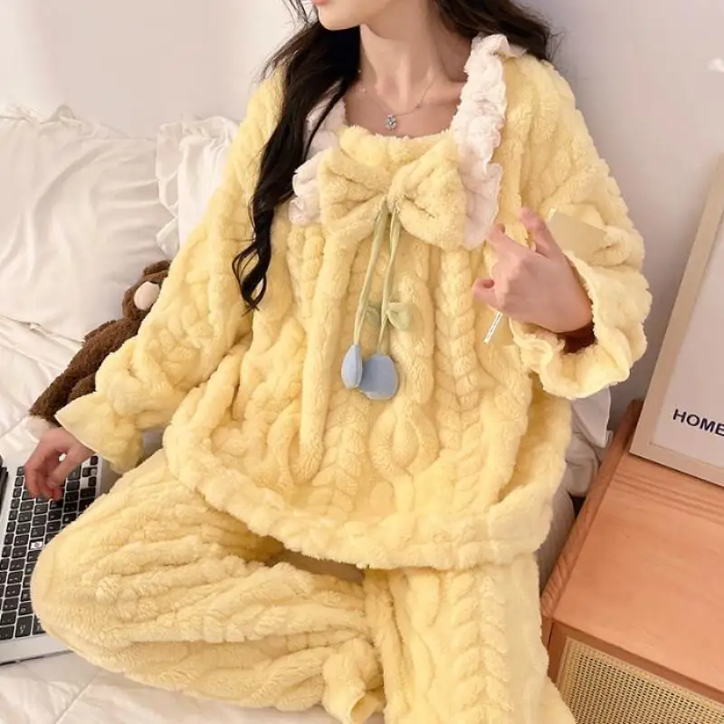 Женский комплект из двух предметов, пижамы, домашняя одежда, одежда для дома, осень-зима, утепленная домашняя одежда, жилет, сохраняет тепло, удобная домашняя одежда
Женский комплект из двух предметов, пижамы, домашняя одежда, одежда для дома, осень-зима, утепленная домашняя одежда, жилет, сохраняет тепло, удобная домашняя одежда