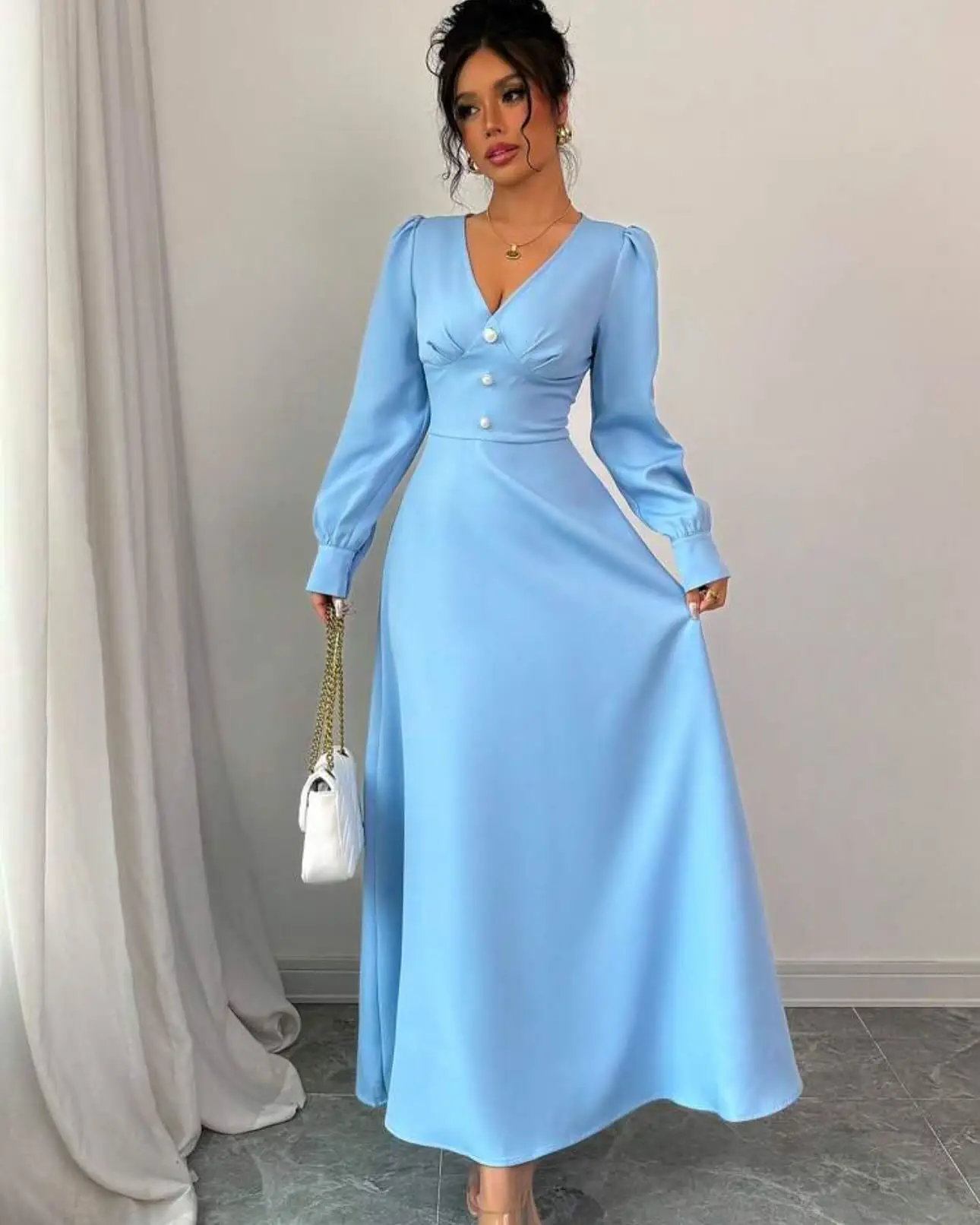 Customized Classic V-Neck Satin Buttons Evening Dresses High Quality Long Sleeves Pleats Blue Vestido De Festa Vestido De Noche
Customized Classic V-Neck Satin Buttons Evening Dresses High Quality Long Sleeves Pleats Blue Vestido De Festa Vestido De Noche