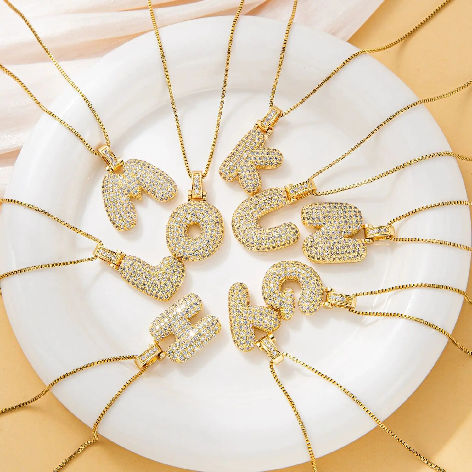 Zircon 26 English letter titanium steel necklace, a feminine and European-style pendant
Zircon 26 English letter titanium steel necklace, a feminine and European-style pendant