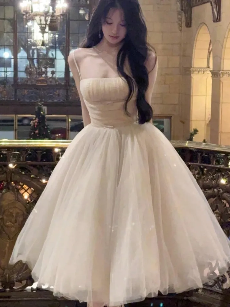 Women's Fashion Spaghetti Strap Midi Dresses Elegant Chic A-Line Party Evening Dress Female Solid Spring Summer Clothes Robe
Women's Fashion Spaghetti Strap Midi Dresses Elegant Chic A-Line Party Evening Dress Female Solid Spring Summer Clothes Robe