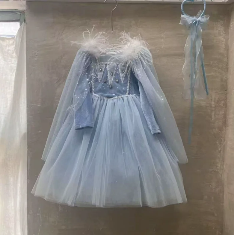 Новое детское осеннее синее праздничное платье с длинными рукавами и накидкой, детские модные платья принцессы для косплея, От 2 до 7 лет
Новое детское осеннее синее праздничное платье с длинными рукавами и накидкой, детские модные платья принцессы для косплея, От 2 до 7 лет