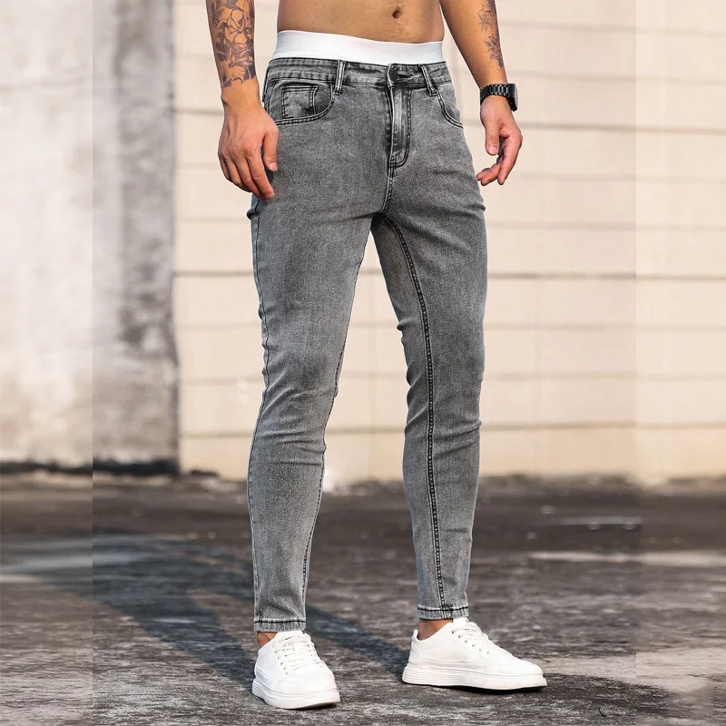 Эластичные джинсы скинни для мужчин, классические универсальные облегающие джинсы из эластичной хлопчатобумажной ткани, удобная уличная одежда, повседневные джинсовые брюки
Эластичные джинсы скинни для мужчин, классические универсальные облегающие джинсы из эластичной хлопчатобумажной ткани, удобная уличная одежда, повседневные джинсовые брюки
