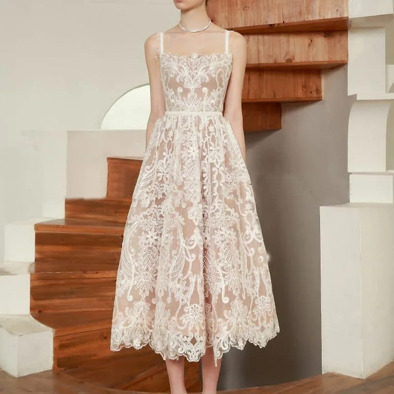 Dress Women Office Lady French Style Casual Solid Embroidery Sleeveless Spaghetti Strap High Waist White Dresses
Dress Women Office Lady French Style Casual Solid Embroidery Sleeveless Spaghetti Strap High Waist White Dresses