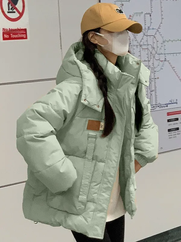 Casual Hooded Puffer Jaet Student Cotton Coat ort Bread Sle Outerwear Korean Loose Fit Thiened Long Sve Zipper
Casual Hooded Puffer Jaet Student Cotton Coat ort Bread Sle Outerwear Korean Loose Fit Thiened Long Sve Zipper