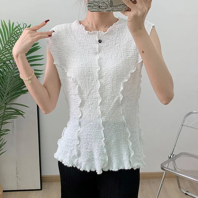 Miyake Pleated Base Solid Women Vest Summer 2025 New Heavy Industry Versatile Loose Plus Size Fashion Sleeveless Turtleneck Top
Miyake Pleated Base Solid Women Vest Summer 2025 New Heavy Industry Versatile Loose Plus Size Fashion Sleeveless Turtleneck Top