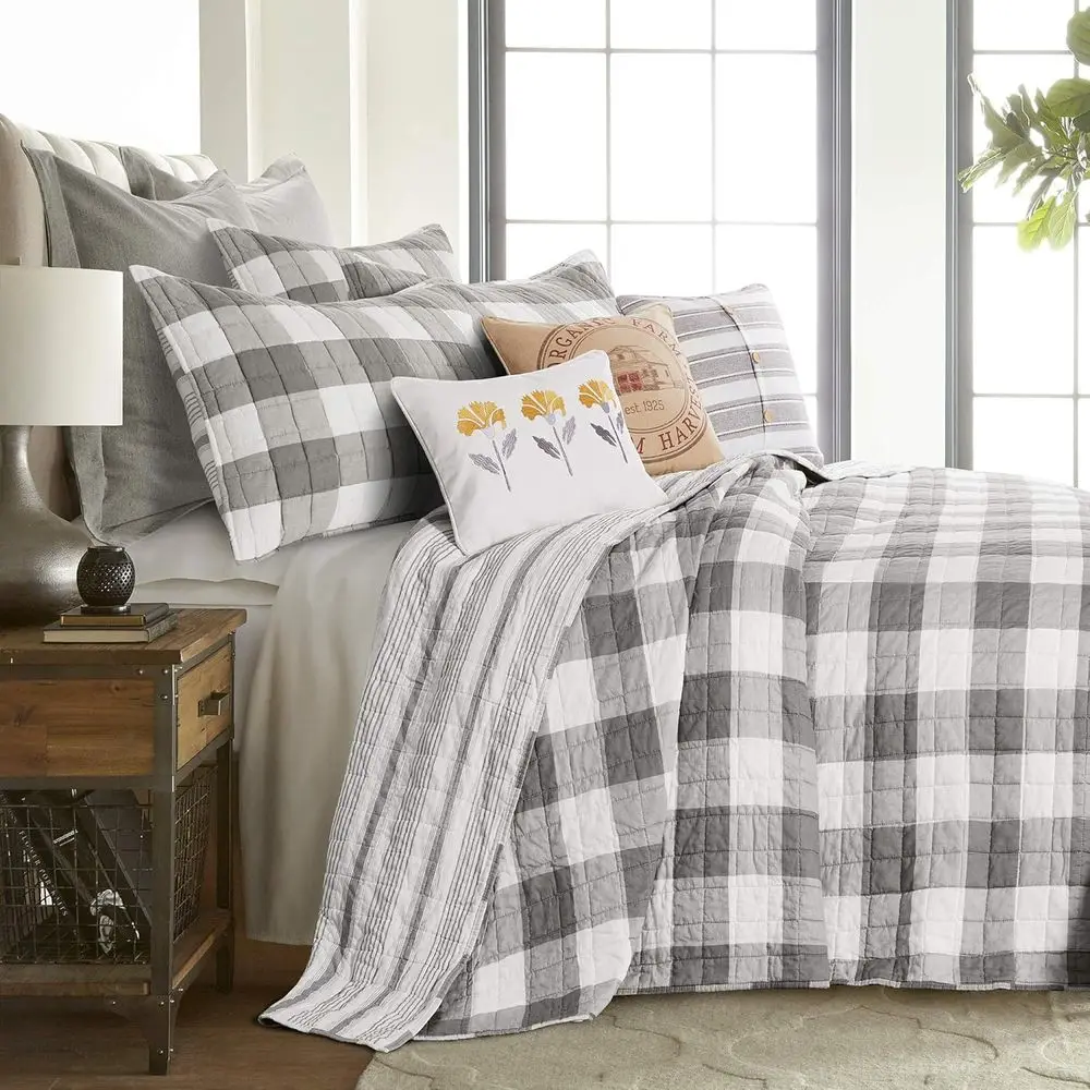 - Camden Bedspread Set - Queen (110 x 118 in.) + Two Stand Pillow Shams (26 x20 in.) - BuCheck in Grey and Cream - Reversible -
- Camden Bedspread Set - Queen (110 x 118 in.) + Two Stand Pillow Shams (26 x20 in.) - BuCheck in Grey and Cream - Reversible -