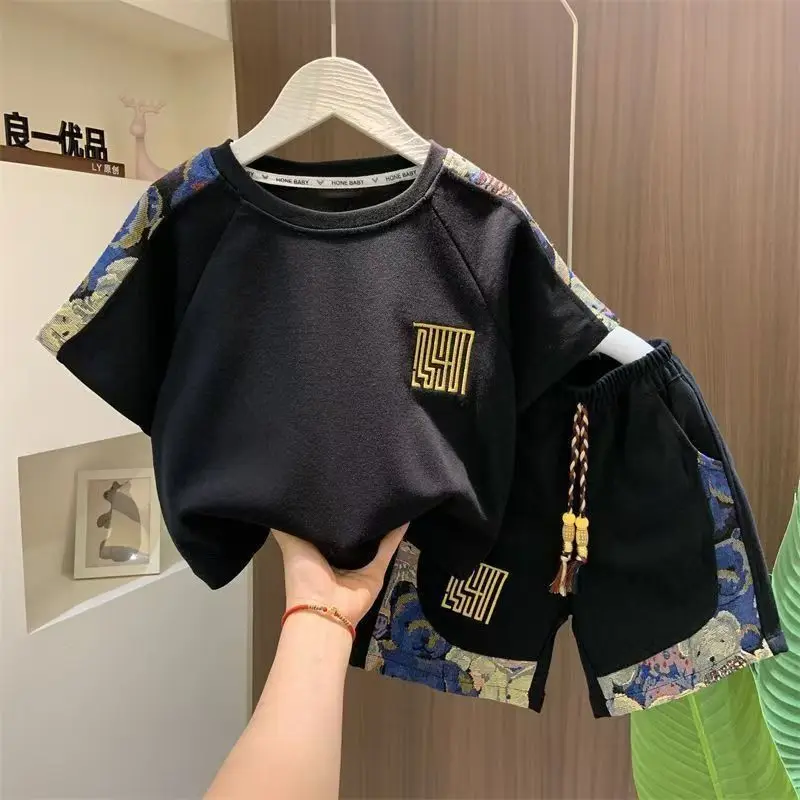 Boutique Middler Small Children's Clothing Short Sleeve Pullover Cartoon T-Shirt+Shorts 2PCS Summer Baby Boys Golf Sport Clothes
Boutique Middler Small Children's Clothing Short Sleeve Pullover Cartoon T-Shirt+Shorts 2PCS Summer Baby Boys Golf Sport Clothes