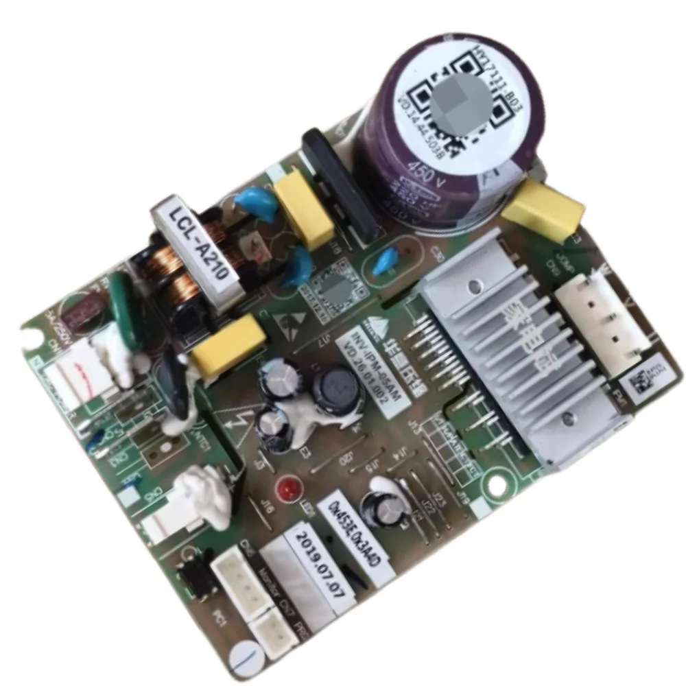 Инверторная плата для компрессора холодильника HY17111-B03, плата управления INV-IPM-05AM, плата управления пусковым механизмом.
Инверторная плата для компрессора холодильника HY17111-B03, плата управления INV-IPM-05AM, плата управления пусковым механизмом.