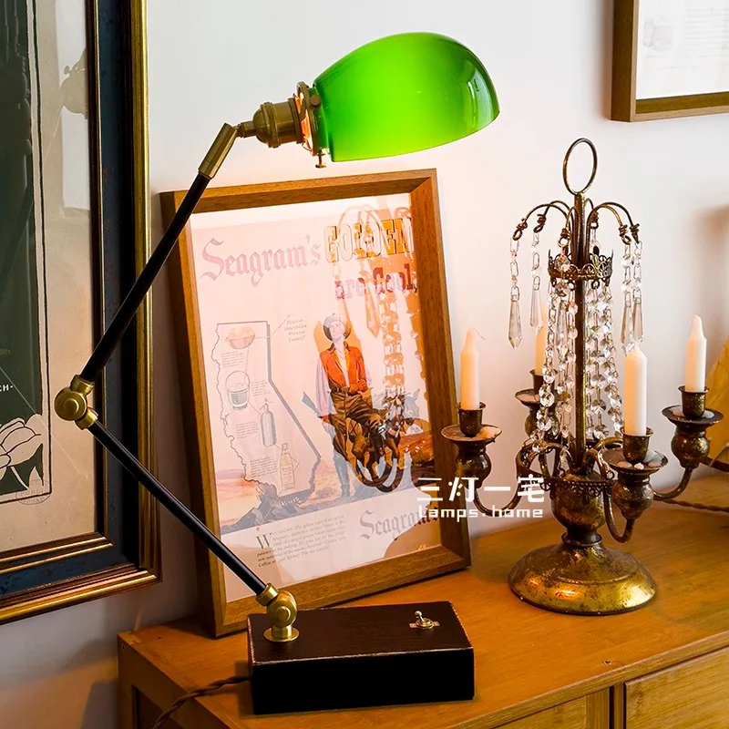 Small-sized furniture, living room Luxury with Green Tones, High-End and Elegant; Inspired by Old Shanghai and the America
Small-sized furniture, living room Luxury with Green Tones, High-End and Elegant; Inspired by Old Shanghai and the America