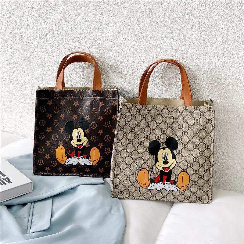 Disney Mickey Cartoon Diaper Bag Outdoor Fashion Shopping Portable Shoulder Bag Women's Lightweight Handbag
Disney Mickey Cartoon Diaper Bag Outdoor Fashion Shopping Portable Shoulder Bag Women's Lightweight Handbag
