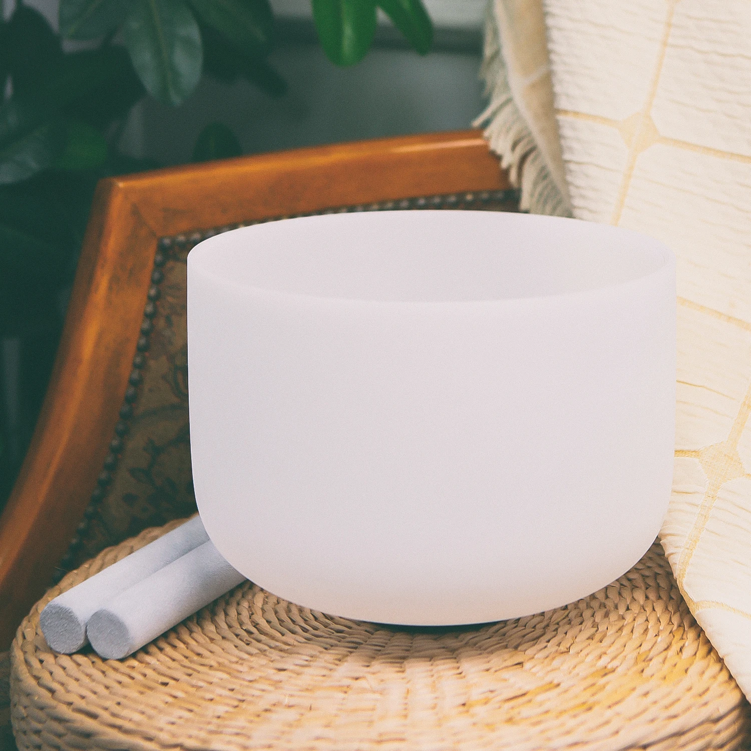 Hye-eun 11 Inch Sound Healing Crystal Singing Bowl for Yoga Musical Meditation Vabiration Free Stick and O-Ring Included
Hye-eun 11 Inch Sound Healing Crystal Singing Bowl for Yoga Musical Meditation Vabiration Free Stick and O-Ring Included