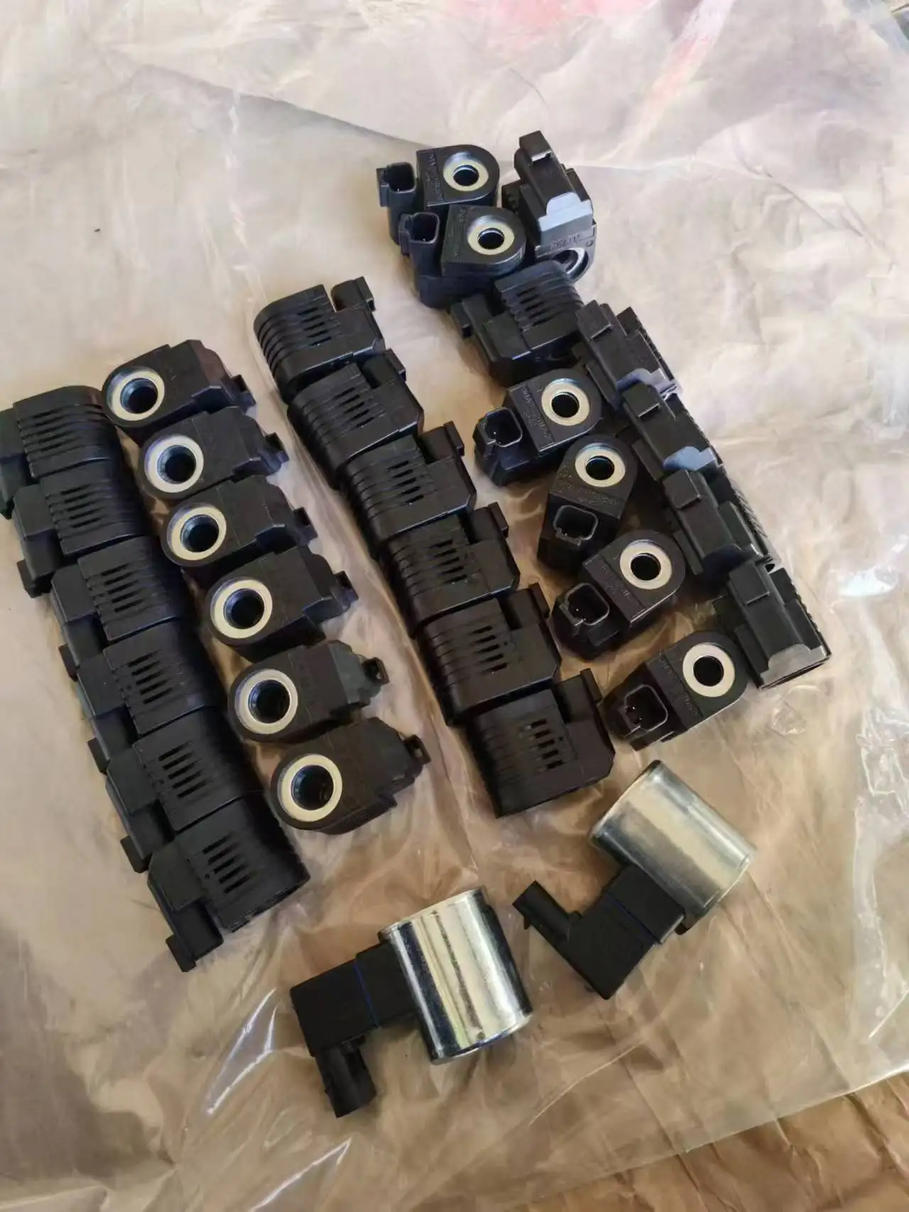 322115 12V and 24VDC Electric Solenoid Valve Coil
322115 12V and 24VDC Electric Solenoid Valve Coil