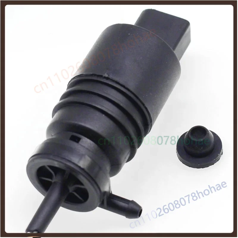For 67127302588 Vehicle Windshield Washer Pump Windscreen Hydraulic Motor Replacement Car Water Jet Motor (Black) for BMW
For 67127302588 Vehicle Windshield Washer Pump Windscreen Hydraulic Motor Replacement Car Water Jet Motor (Black) for BMW