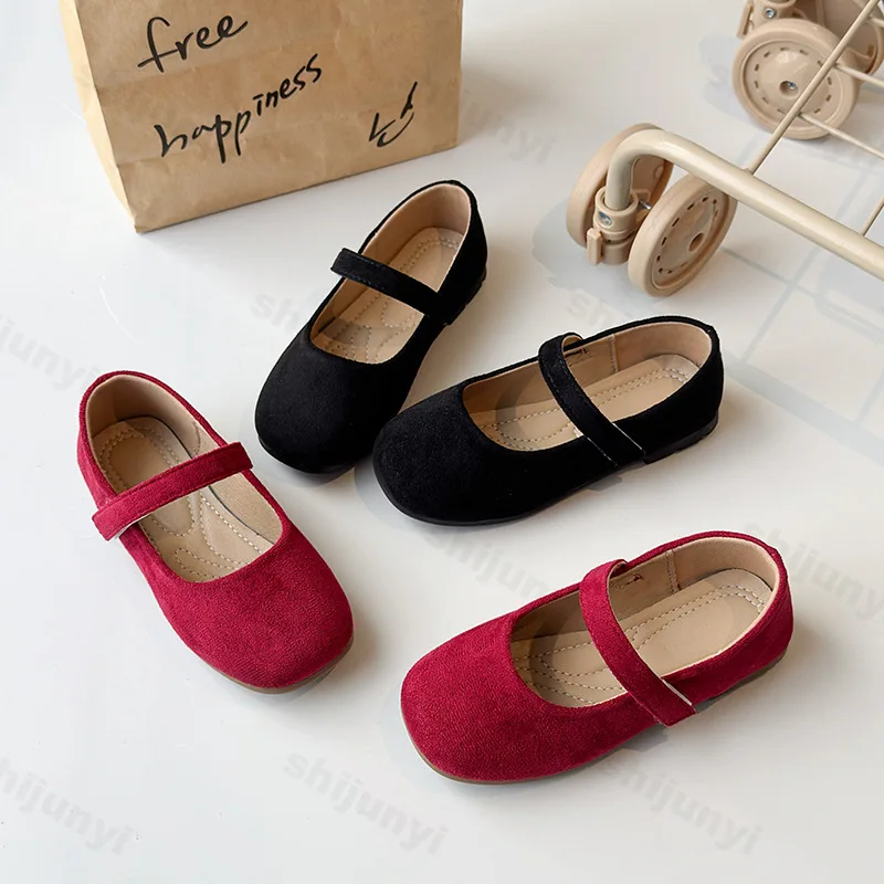 Детские балетки для девочек 2026: Новые замшевые туфли-принцессы, модные нескользящие детские туфли Мэри Джейн для улицы, повседневная обувь
Детские балетки для девочек 2026: Новые замшевые туфли-принцессы, модные нескользящие детские туфли Мэри Джейн для улицы, повседневная обувь