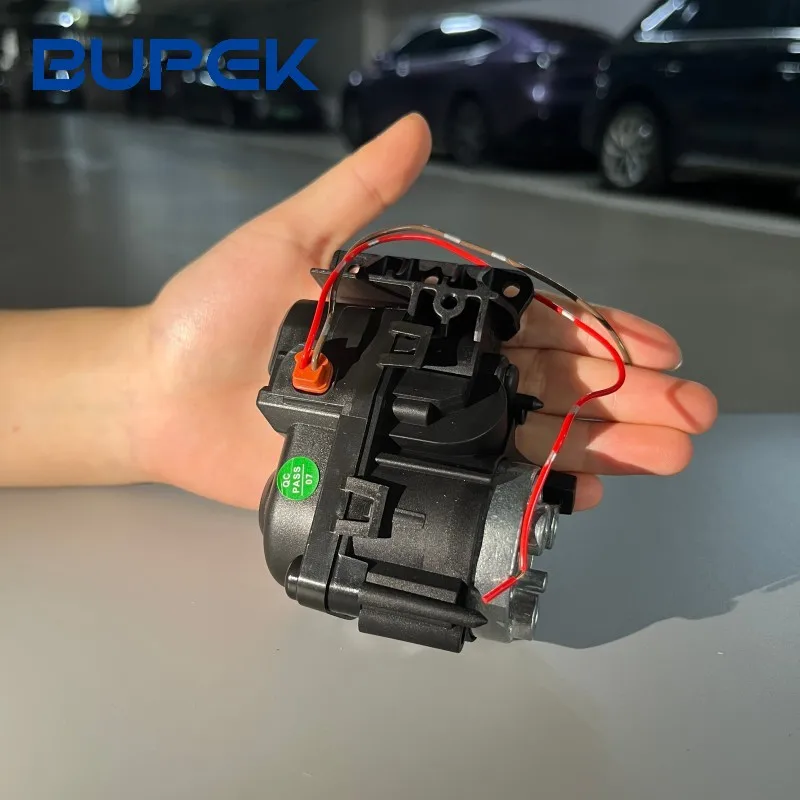 Mirror Motor Component Side View Auto Folding Fold Actuator Robust Gear Set BUPEK Direct OEM for 2019-2023 Toyota Auris MK3
Mirror Motor Component Side View Auto Folding Fold Actuator Robust Gear Set BUPEK Direct OEM for 2019-2023 Toyota Auris MK3