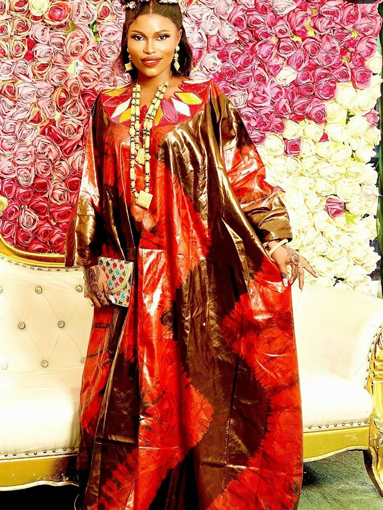 African-style printed robe, elegant evening gown for seasonal celebration parties, traditional ceremonial dresses
African-style printed robe, elegant evening gown for seasonal celebration parties, traditional ceremonial dresses