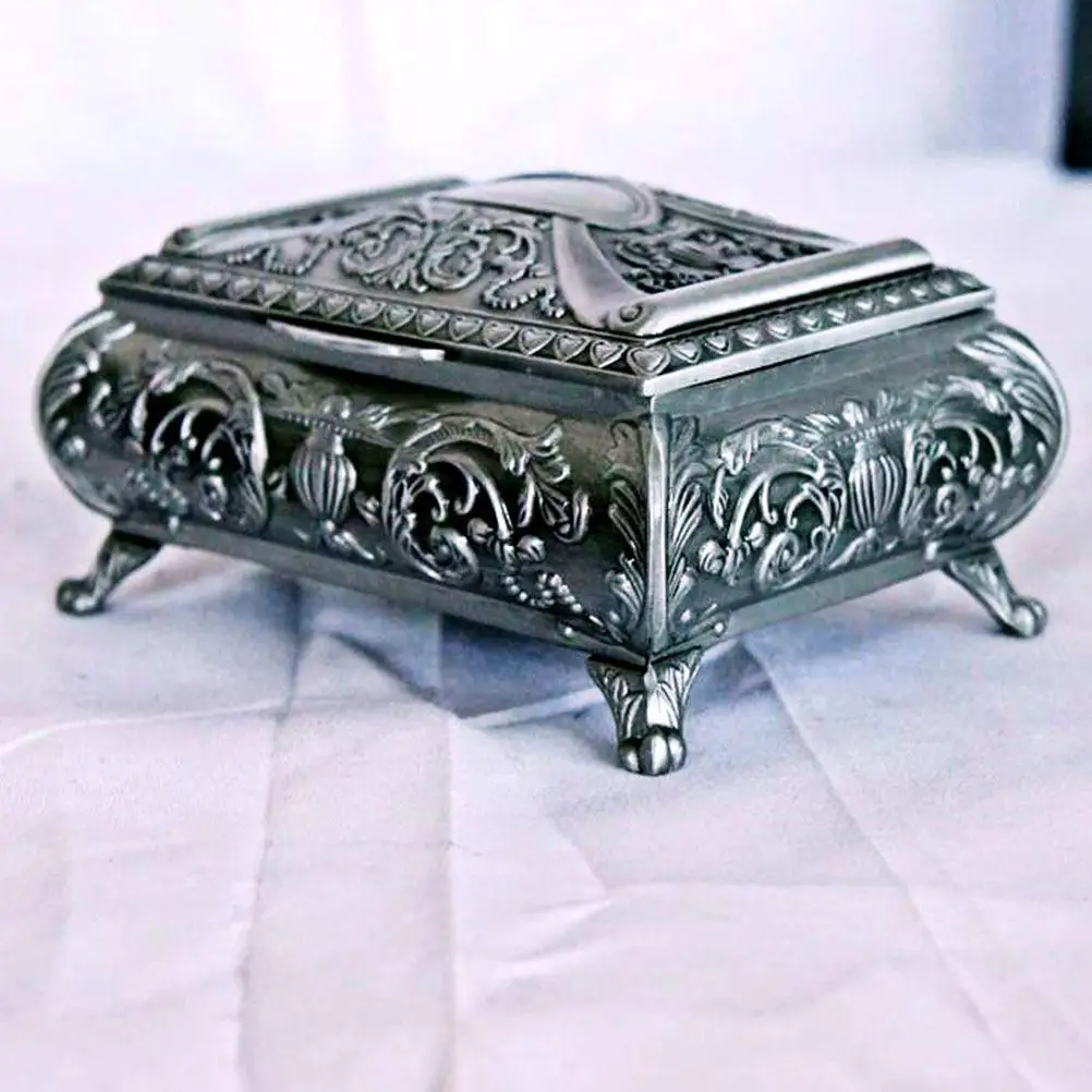 Luxury Embossment Jewelry Jar Premium Alloy Storage Box for Desktop Dresser-Top Tableware Female Gift Multifunctional Decorative
Luxury Embossment Jewelry Jar Premium Alloy Storage Box for Desktop Dresser-Top Tableware Female Gift Multifunctional Decorative