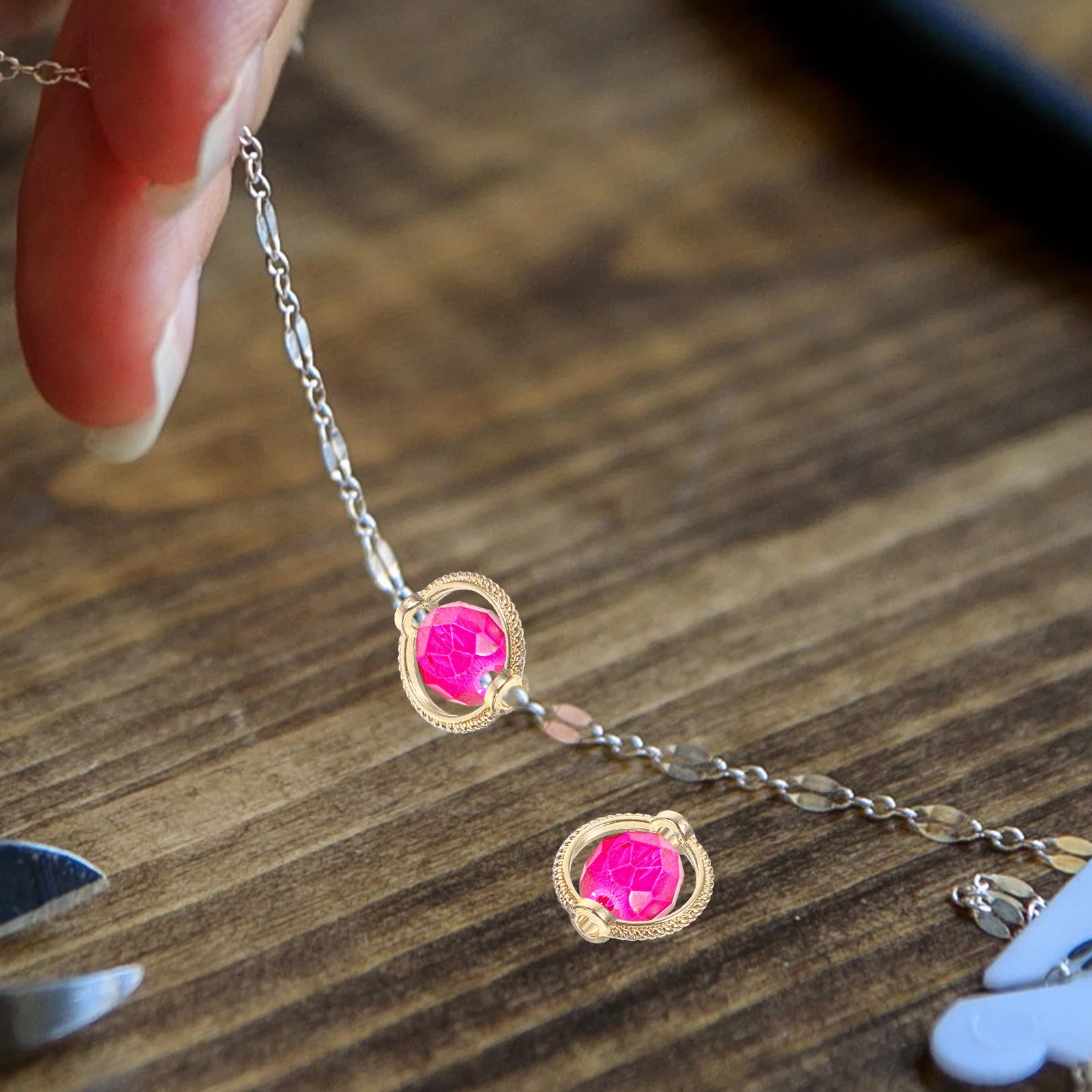 50Pcs Multi-Functional Bead Frame Round Metal DIY Jewelry Making Components for Necklace Bracelet Craft Projects
50Pcs Multi-Functional Bead Frame Round Metal DIY Jewelry Making Components for Necklace Bracelet Craft Projects