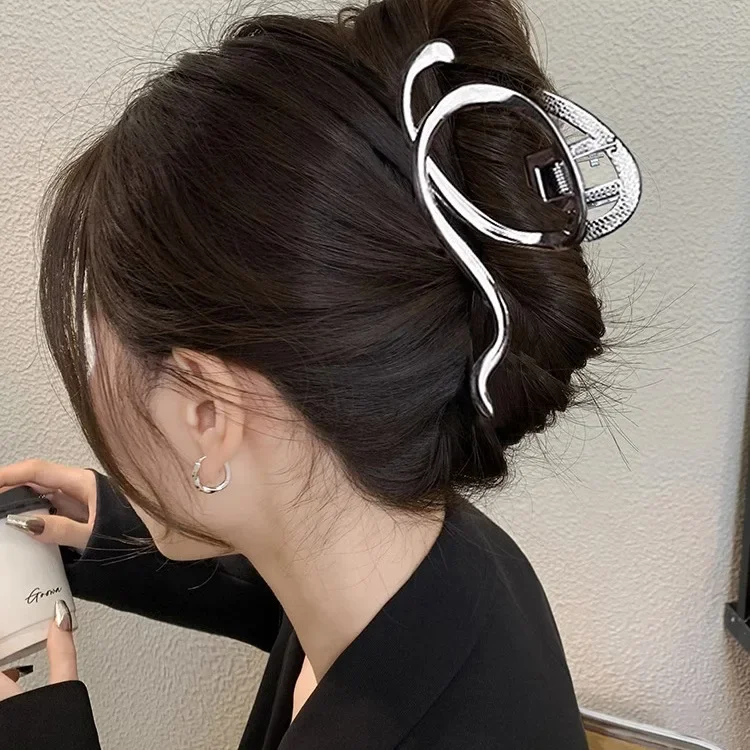 Simple Women's Geometric Grapple Girl Summer New High-end Shark Clip Large High-end Hair Accessory on The Back of The Head
Simple Women's Geometric Grapple Girl Summer New High-end Shark Clip Large High-end Hair Accessory on The Back of The Head
