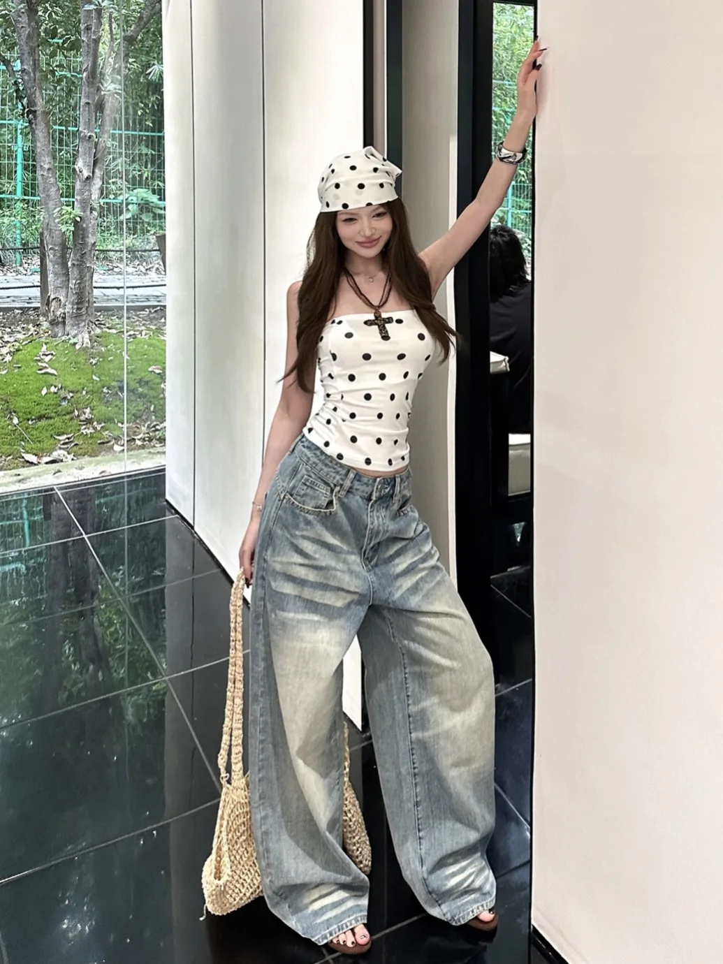 Retro Low Waist Distressed Denim Jeans Women's Summer Elegant Loose Slimming Wide Leg Pants Long Trousers Spicy Girl
Retro Low Waist Distressed Denim Jeans Women's Summer Elegant Loose Slimming Wide Leg Pants Long Trousers Spicy Girl
