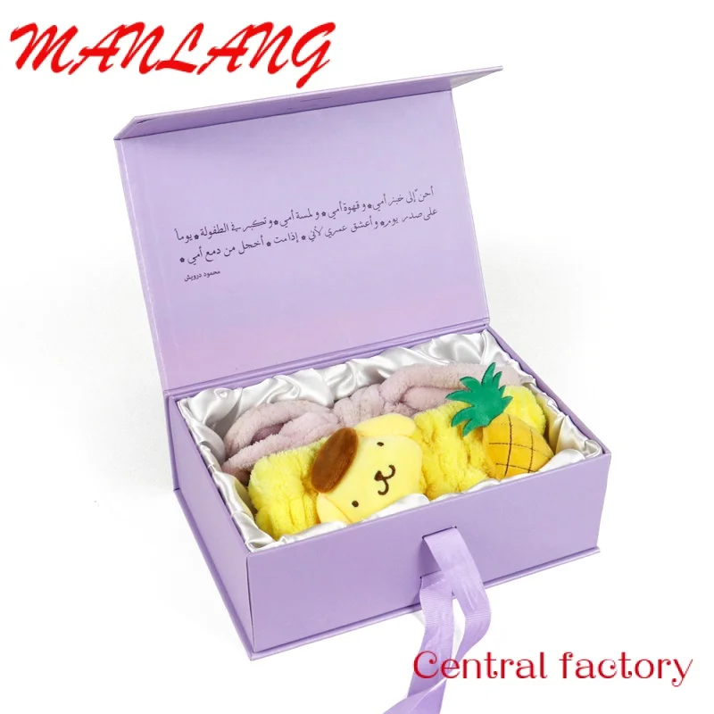 Custom Luxury Custom Matte White Folding Paper Packaging Magnetic Lid Closure Gift Cardboard Box for Clothes
Custom Luxury Custom Matte White Folding Paper Packaging Magnetic Lid Closure Gift Cardboard Box for Clothes