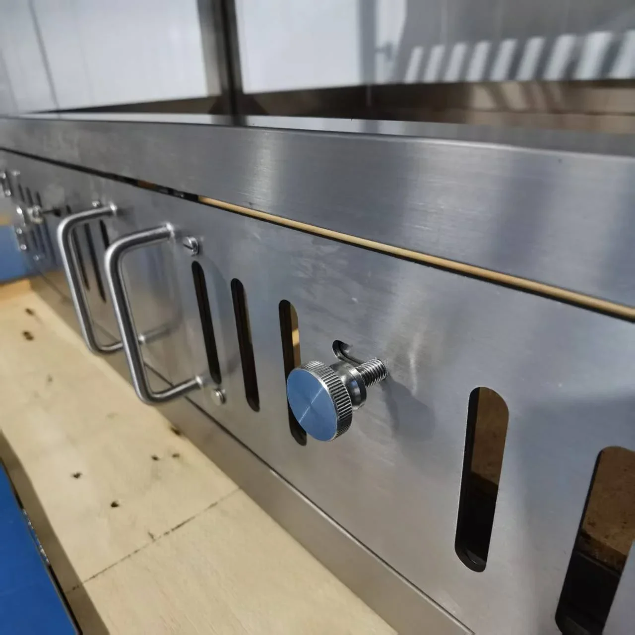30 Inch Charcoal Grill with Air Intake Control Panel Stainless Steel Grill Santa Maria Argentinian Grill GK780A
30 Inch Charcoal Grill with Air Intake Control Panel Stainless Steel Grill Santa Maria Argentinian Grill GK780A