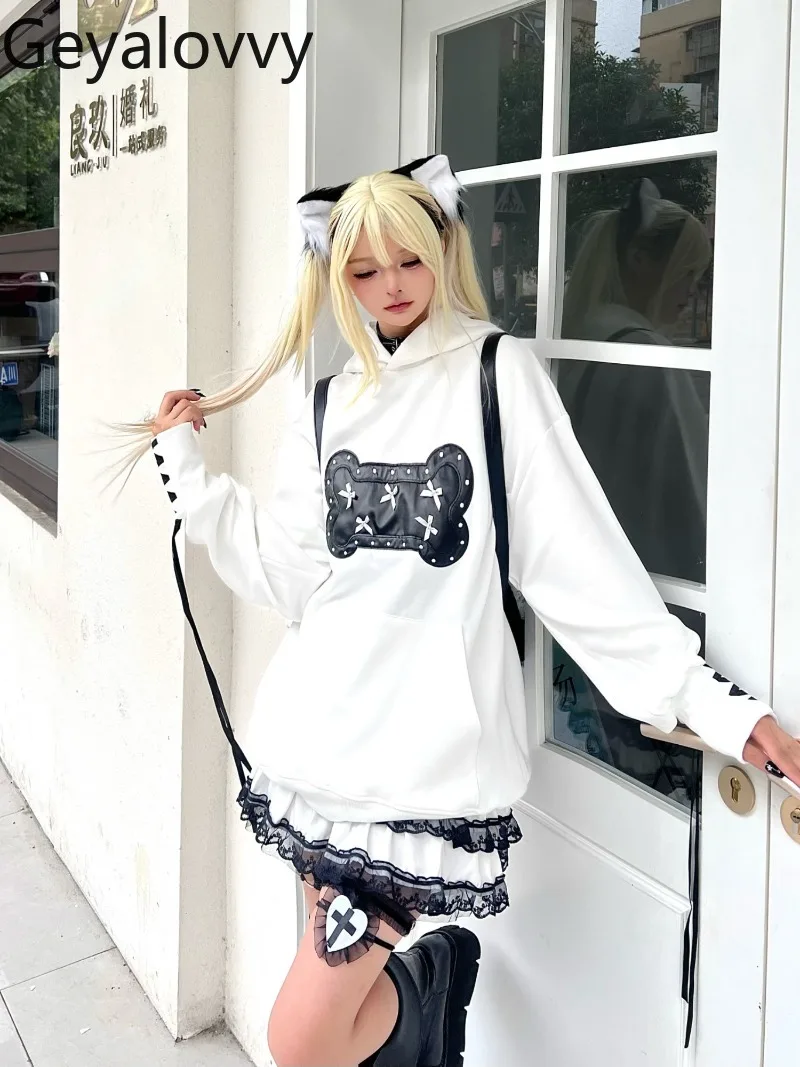Japanese Style Original Subculture Patch Hoodie Sweet Girls Versatile Bow Loose Design Embroidered Long Sleeve Sweatshirt
Japanese Style Original Subculture Patch Hoodie Sweet Girls Versatile Bow Loose Design Embroidered Long Sleeve Sweatshirt