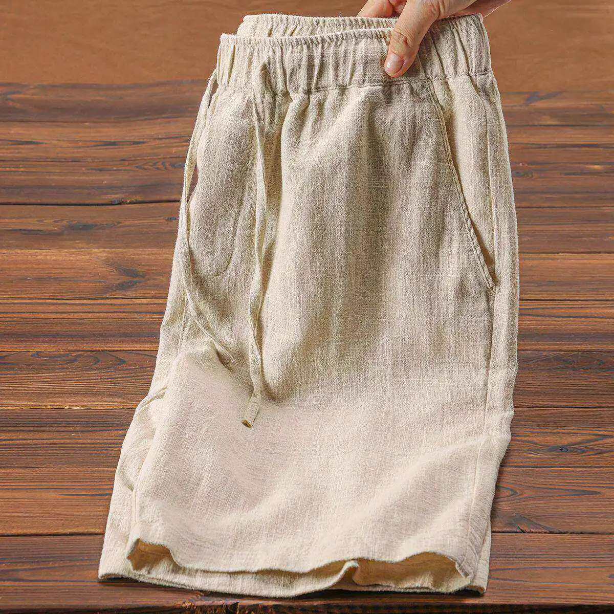 Lightweight Breathable Summer Shorts Loose Fit Casual Loose Cotton Linen Drawstring Elastic Waist Beach Casual Men's Five-Qua...
Lightweight Breathable Summer Shorts Loose Fit Casual Loose Cotton Linen Drawstring Elastic Waist Beach Casual Men's Five-Qua...