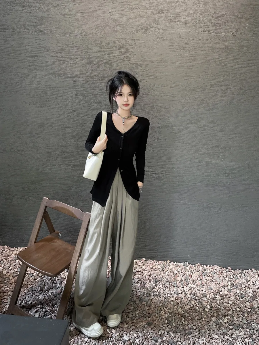 Женский тонкий вязаный кардиган Bla V-Ne из ледяного шелка с V-образным вырезом, приталенный, с эффектом драпировки, для защиты от солнца, весенний топ-накидка
Женский тонкий вязаный кардиган Bla V-Ne из ледяного шелка с V-образным вырезом, приталенный, с эффектом драпировки, для защиты от солнца, весенний топ-накидка