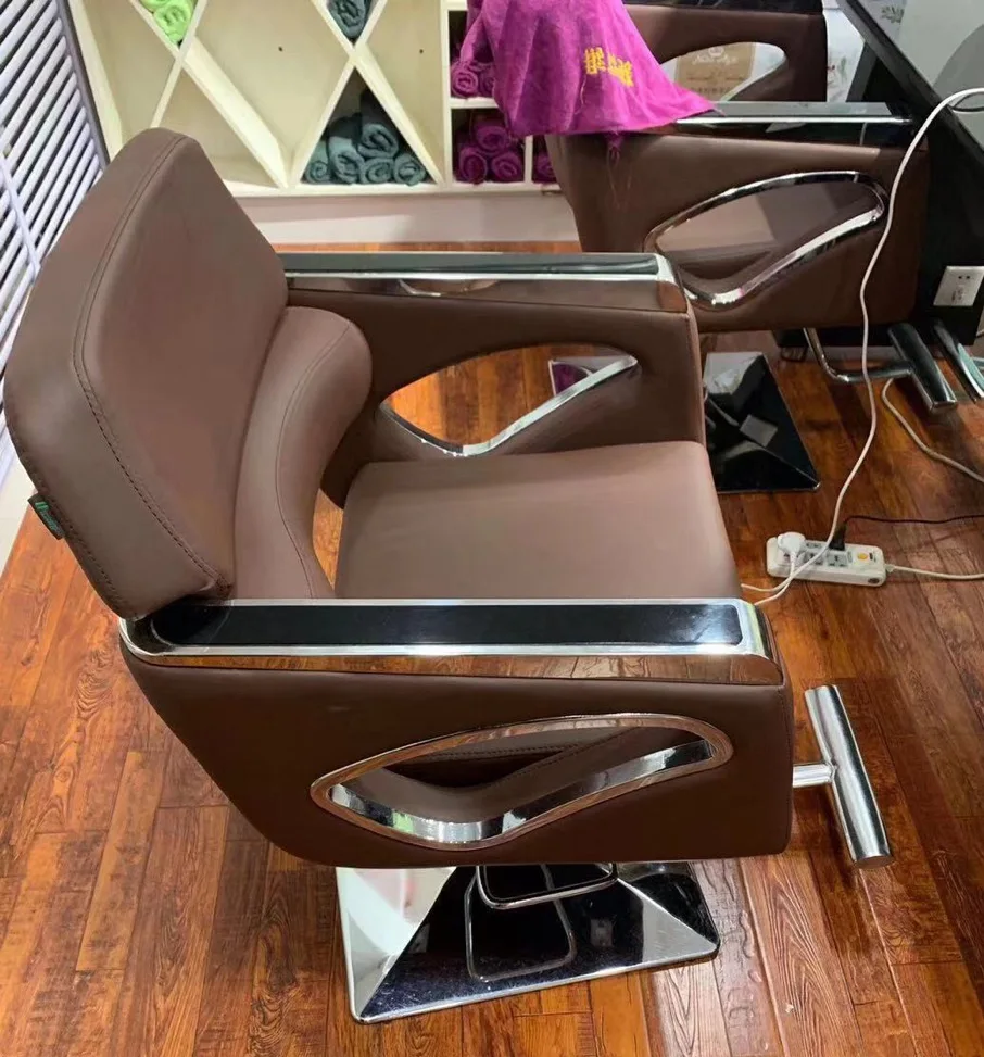 Reclining Salon Chair with Adjustable Backrest & Lumbar Support, Heavy Duty Black Gold Barber Chair with Durable Steel Frame
Reclining Salon Chair with Adjustable Backrest & Lumbar Support, Heavy Duty Black Gold Barber Chair with Durable Steel Frame