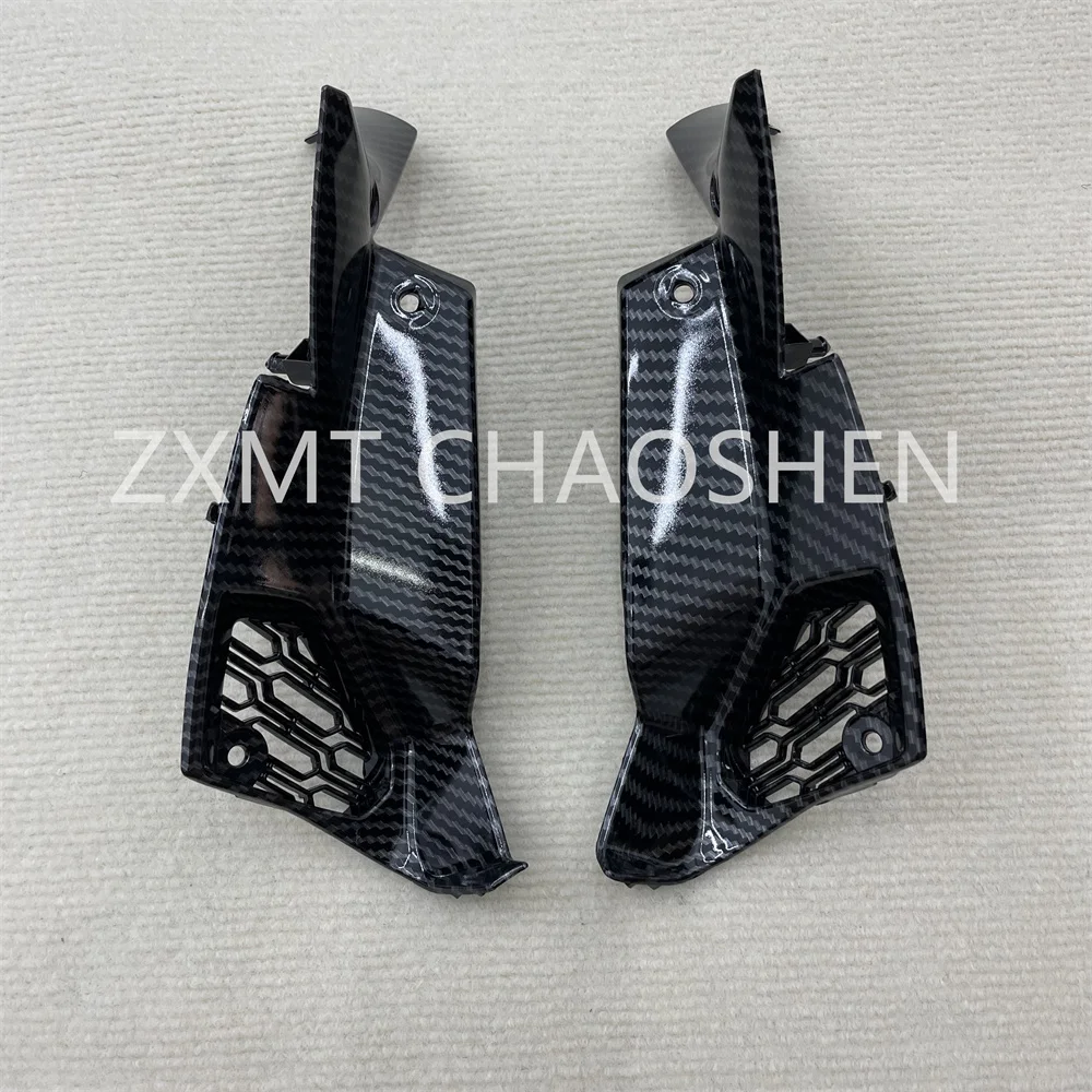 Carbon fiber paint fairing motorcycle middle bag left and right inner parts applicable to Kawasaki Z1000 2014 2015 2016-2022
Carbon fiber paint fairing motorcycle middle bag left and right inner parts applicable to Kawasaki Z1000 2014 2015 2016-2022