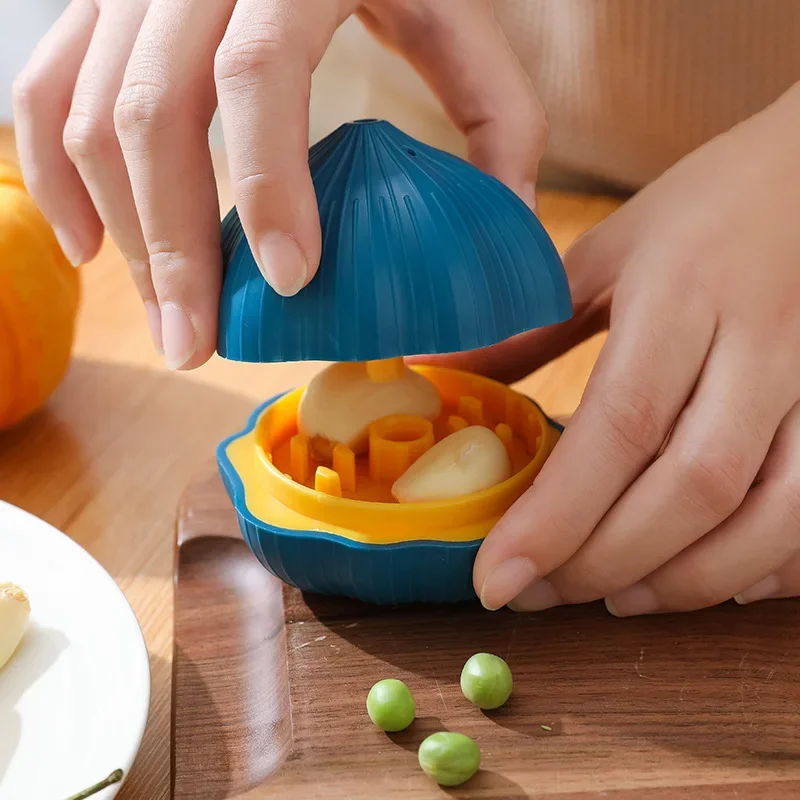 Household Manual Garlic Press Garlic Mash Tool Small Garlic Grinder Pepper Ground Cutter Cutter Kitchen Gadget
Household Manual Garlic Press Garlic Mash Tool Small Garlic Grinder Pepper Ground Cutter Cutter Kitchen Gadget