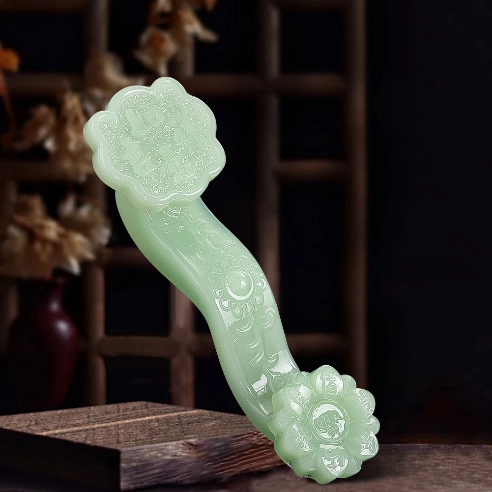 Green Jadeite Ruyi Fortune Miniature Auspicious Feng Shui Crafts Home Desktop Decorations Gifts for Friends
Green Jadeite Ruyi Fortune Miniature Auspicious Feng Shui Crafts Home Desktop Decorations Gifts for Friends
