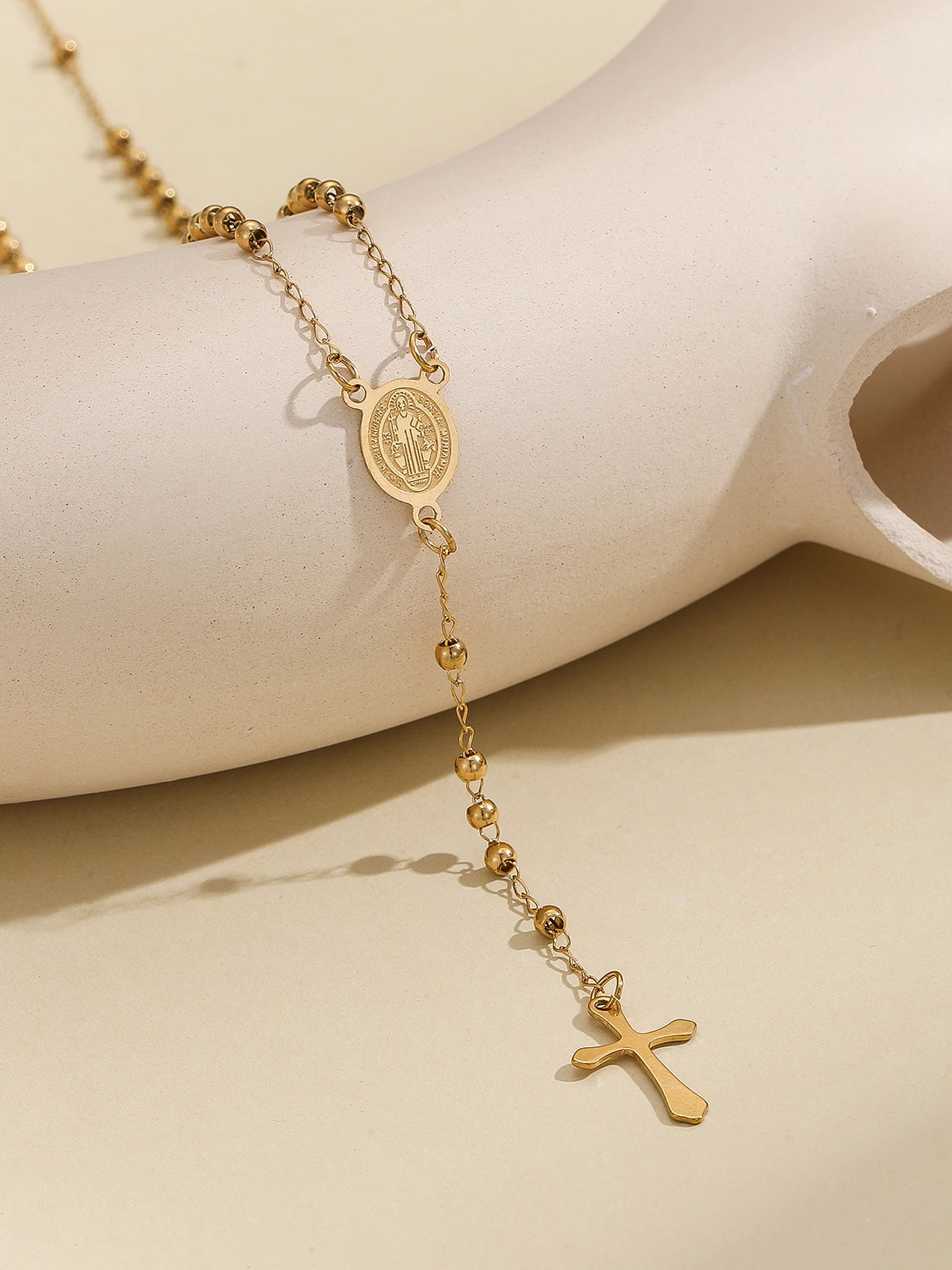 Fashion Classic Style Pure Color Cryastal Beaded Cross Pendant Necklace Jewelry for women and girls
Fashion Classic Style Pure Color Cryastal Beaded Cross Pendant Necklace Jewelry for women and girls