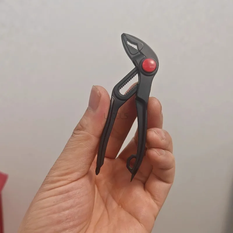 4 Inch Multifunctional Water Pump Pliers Portable Quick Adjust Mini Pipe Pliers Household Maintenance and Installation Tools
4 Inch Multifunctional Water Pump Pliers Portable Quick Adjust Mini Pipe Pliers Household Maintenance and Installation Tools
