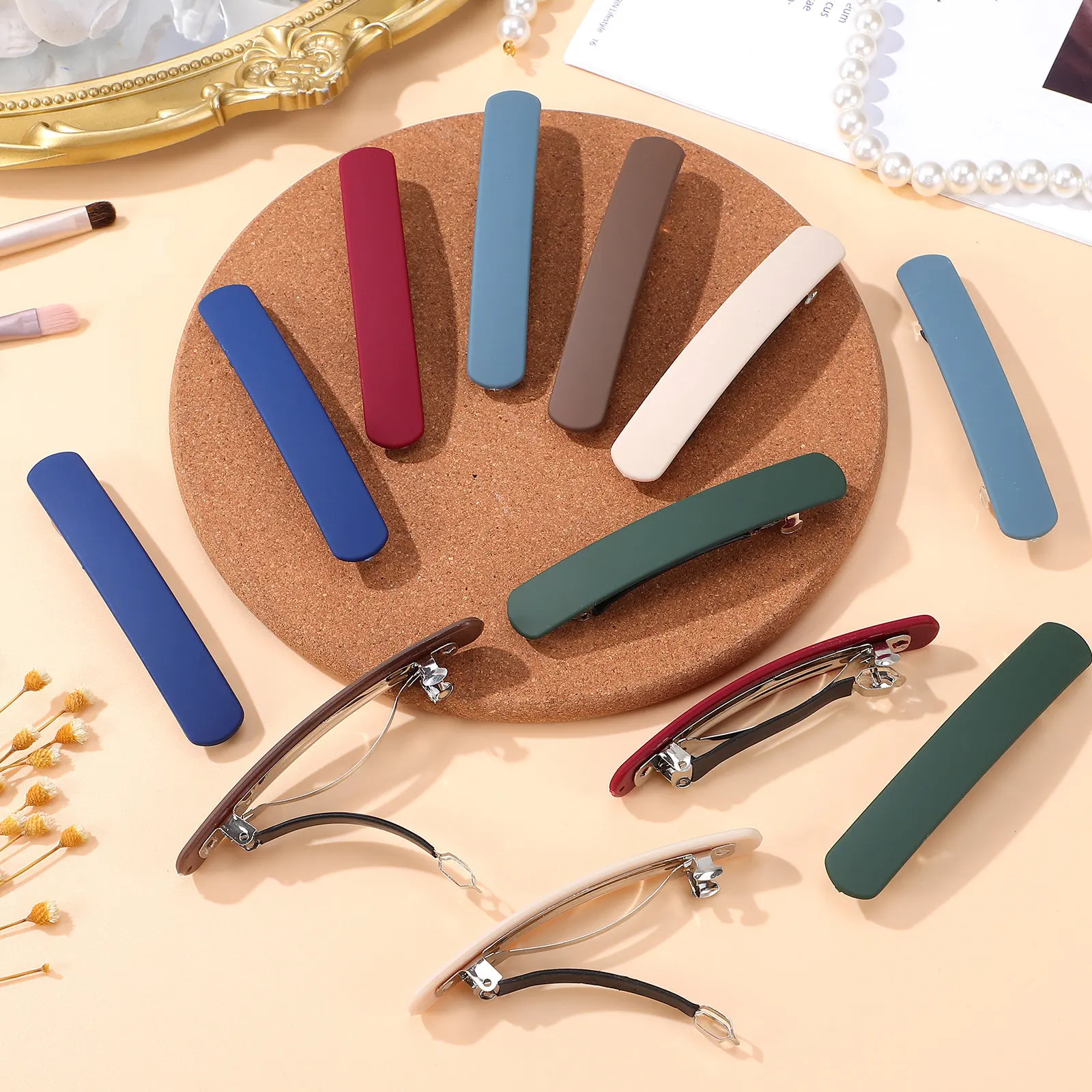 12Pcs Colorful Flat Hair Clips for Women Strong Spring Mechanism Barrettes for Thick Hair Secure Hold Styling Essentials
12Pcs Colorful Flat Hair Clips for Women Strong Spring Mechanism Barrettes for Thick Hair Secure Hold Styling Essentials