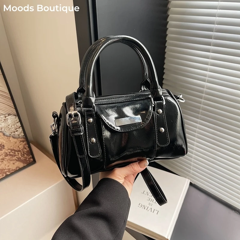 Mini Top-handle Bags For Women Bright Leather Pure Color Shoulder Crossbody Bags Latest Luxury Designer Handbag
Mini Top-handle Bags For Women Bright Leather Pure Color Shoulder Crossbody Bags Latest Luxury Designer Handbag