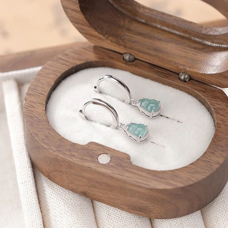 TIMESWIND Elegant Light Blue Jade Gourd Zircon S925 Silver Earrings for Women with Certificate
TIMESWIND Elegant Light Blue Jade Gourd Zircon S925 Silver Earrings for Women with Certificate