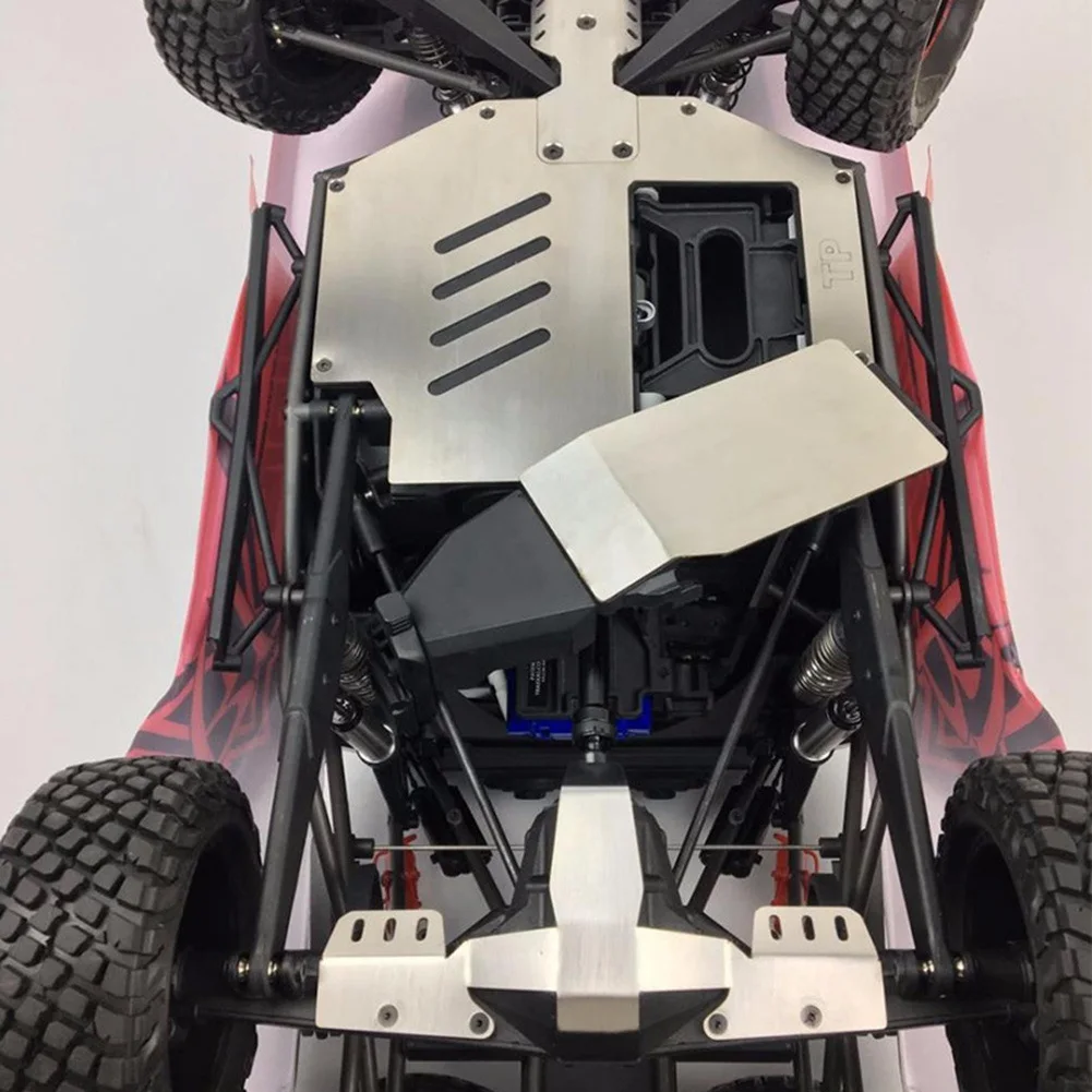 Ultra-Durable New Metal Axle Protection Armor Chassis Armor for 1/7 Traxxas Unlimited Desert Racer UDR
Ultra-Durable New Metal Axle Protection Armor Chassis Armor for 1/7 Traxxas Unlimited Desert Racer UDR
