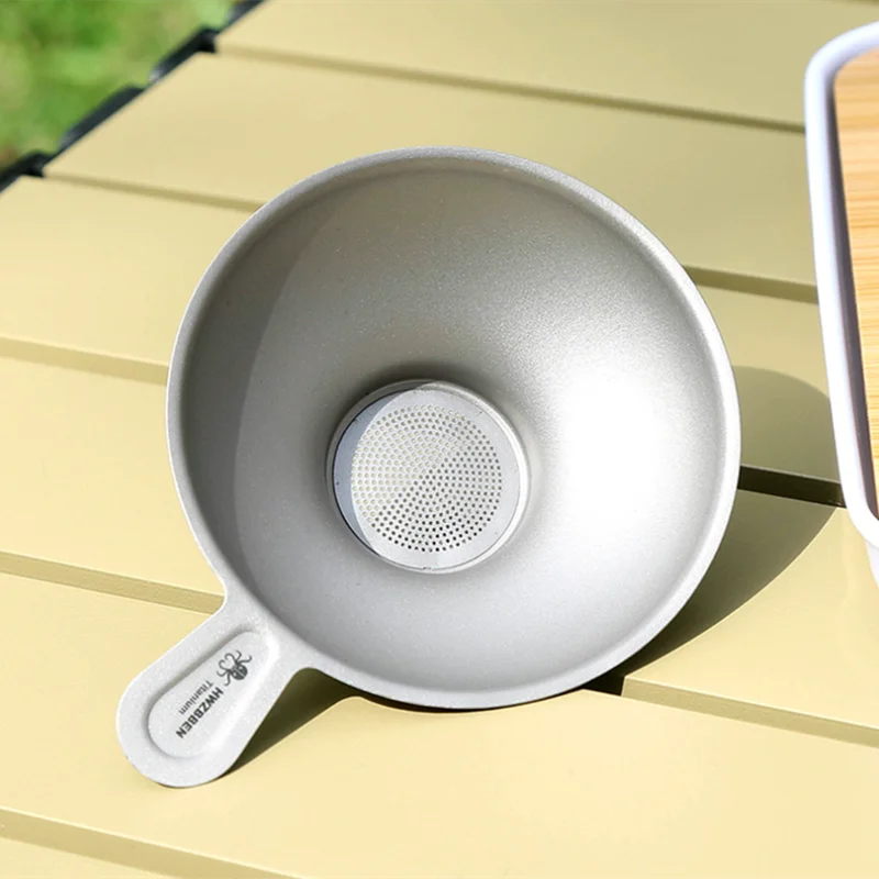 Titanium Mini Tea Filter Filter Funnel Portable Light Weight Tableware Outdoor Camping Home
Titanium Mini Tea Filter Filter Funnel Portable Light Weight Tableware Outdoor Camping Home